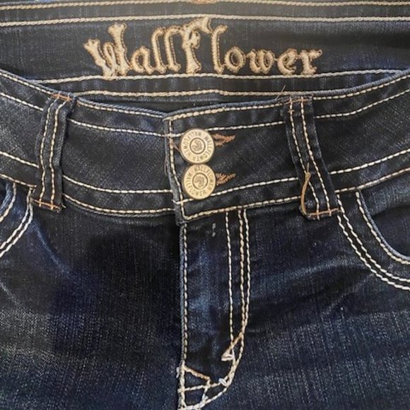 WALLFLOWER JEANS - Picture 3 of 5